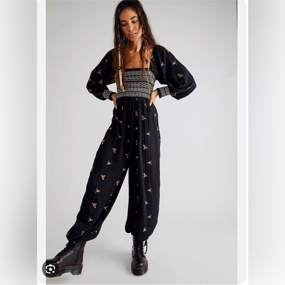 Free people dahlia embroided jumpsuit size large